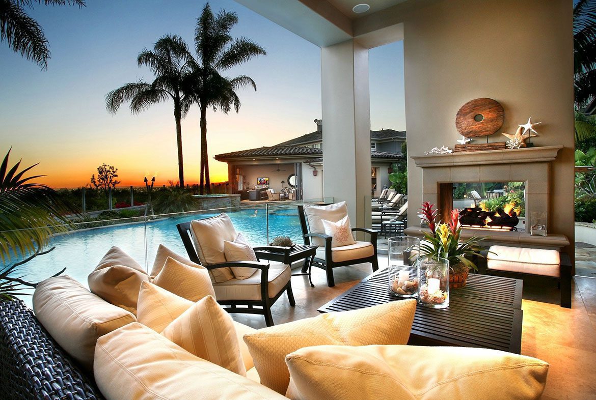 inner-pool-1 plusvalia-Inmobiliaria-confiable-quito-bienes-raices-broker-inmobiliario